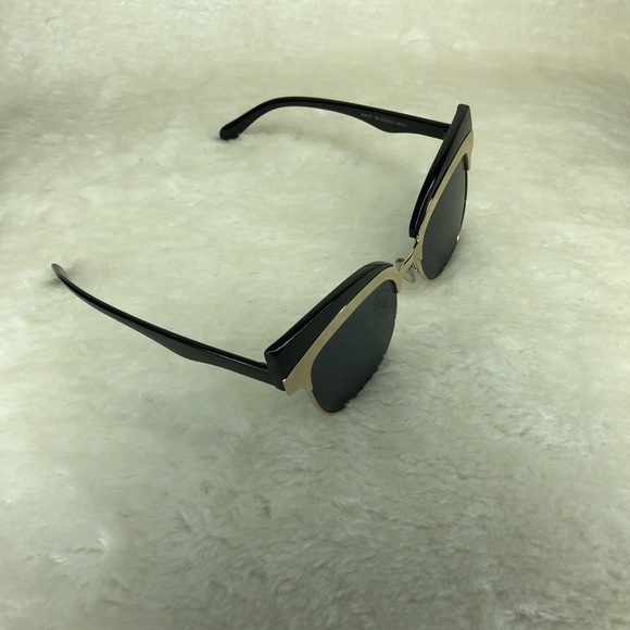 Nordstrom’s Black And Gold Sunglasses - Picture 3 of 4